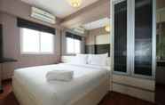 Bilik Tidur 4 Modern 2BR Mutiara Bekasi Apartment by Travelio