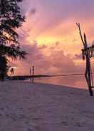 VIEW_ATTRACTIONS Madu Tiga Beach & Resort