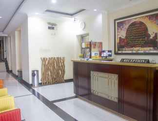 Lobby 2 OYO 3894 Karunia Muslim Syariah