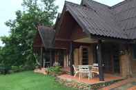 ล็อบบี้ Tamarind Home Stay & Camp
