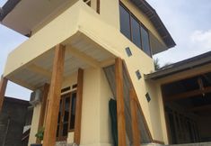 Lobby 3 Villa Mila Tepi Pantai 2