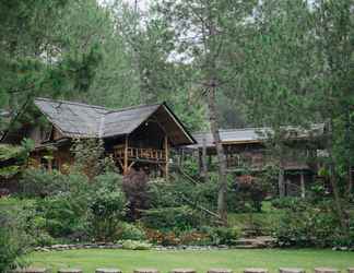 Lobby 2 Log Home Villa Taman Wisata Bougenville