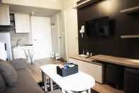 Bên ngoài Deluxe and Comfortable 2BR The Springlake Summarecon Apartment by Travelio