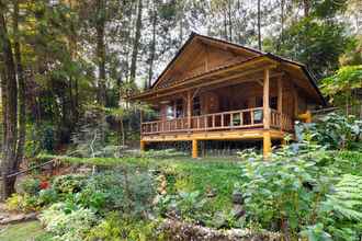 ภายนอกอาคาร 4 Villa Suren - Log Home Villa Taman Wisata Bougenville 