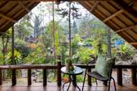 Lobby Villa Cemara - Log Home Villa Taman Wisata Bougenville 