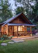 EXTERIOR_BUILDING Villa Kenanga - Log Home Villa Taman Wisata Bougenville 