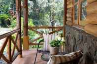 Lobby Villa Kenanga - Log Home Villa Taman Wisata Bougenville 