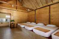 Bedroom Villa Kenanga - Log Home Villa Taman Wisata Bougenville 