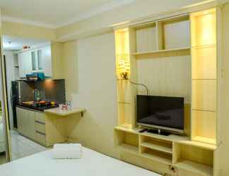 Bedroom 2 Modern Studio Room at Grand Serpong Apartment by Travelio