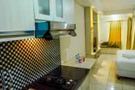 Lobi Modern Studio Room at Grand Serpong Apartment by Travelio