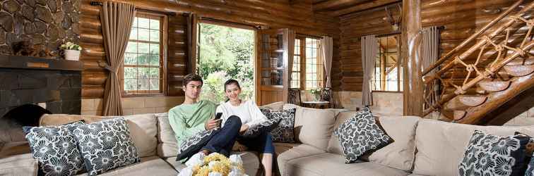 Lobby Villa Campaka - Log Home Villa Taman Wisata Bougenville 