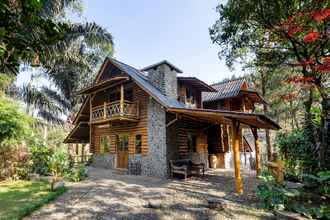 Exterior 4 Villa Campaka - Log Home Villa Taman Wisata Bougenville 
