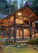 EXTERIOR_BUILDING Villa Rasamala - Log Home Villa Taman Wisata Bougenville 