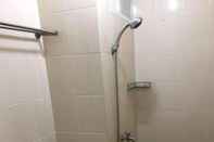 Toilet Kamar Majesty 2BR Room at Apartemen Puri Park View