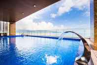 สระว่ายน้ำ Rosamia Danang Hotel