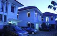 Luar Bangunan 2 Puri Paso Guesthouse