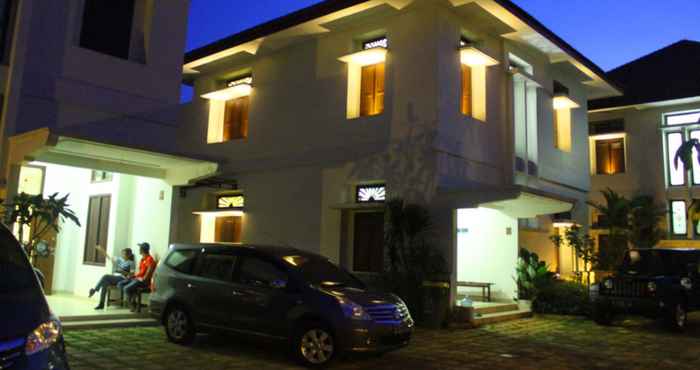 Luar Bangunan Puri Paso Guesthouse