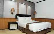 Bedroom 2 Hotel Inhil Pratama