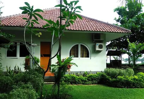 ロビー Villa Roca Sambolo