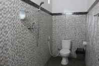 Toilet Kamar Sebrang Hill Bungalow