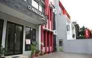 Exterior 3 Super OYO 148 Cempaka Place Homestay