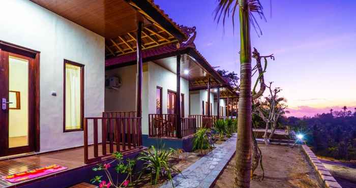 Lobi Mount Sea View Bungalow