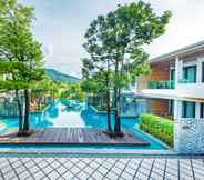 Kolam Renang 4 Wyndham Sea Pearl Resort Phuket