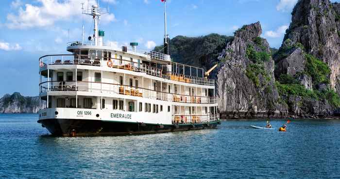 Exterior Emeraude Classic Cruises