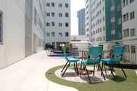 ล็อบบี้ Comfy Studio Apartment at Pavilion Permata with City View by Travelio