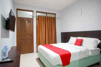 Others 4 RedDoorz Plus @ Hotel Srikandi Kendari