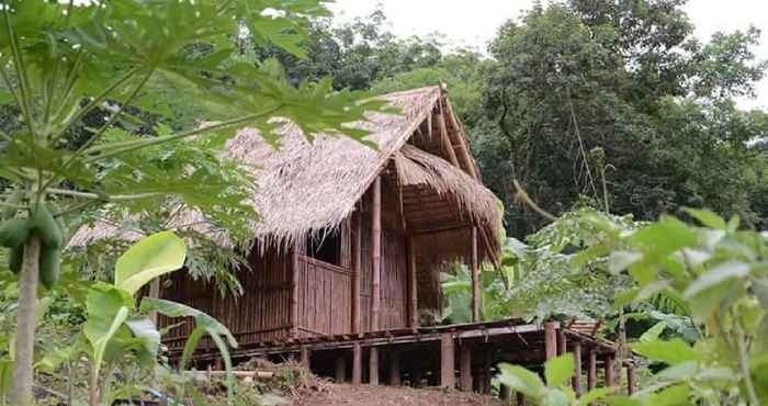 ภายนอกอาคาร Rairuk Farmstay