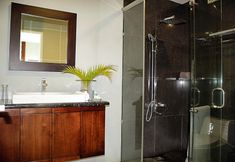 客室内バスルーム 5 D'House of Gembala