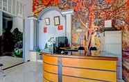 Lobi 5 OYO 90368 Batu Adem Guest House