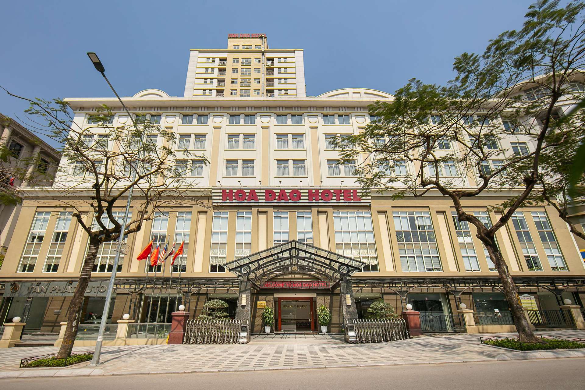 Hoa Dao Hotel Ha Noi khách sạn ở Hồ Tây