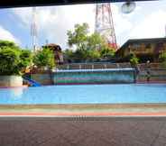Kolam Renang 7 Bosay Resort