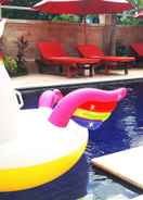 SWIMMING_POOL Grand Raka Homestay