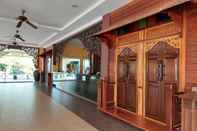 Lobby Tanjung Demong Beach Resort 