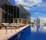 Kolam Renang 2 Pavilion Hotel Kuala Lumpur Managed by Banyan Tree 