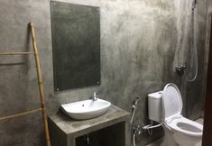 객실 내 욕실 2 Watukarung Ristu Homestay