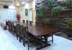 Restaurant 5 Hotel Kencana Jaya