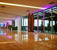 Lobby 5 Pasar Baru Square Hotel Bandung Powered by Archipelago