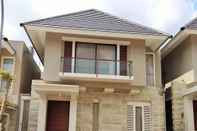 Bangunan Full House 3 Bedroom at Griya Rohman