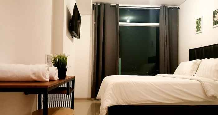 Kamar Tidur Alpine Room at TreePark City Apartemen