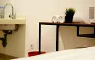 Kamar Tidur 5 Alpine Room at TreePark City Apartemen