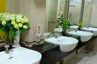 ห้องน้ำภายในห้อง Sena House Paholyothin 30