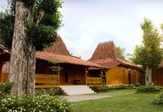 外部的 4 Kampoeng Joglo Boutique Hotel