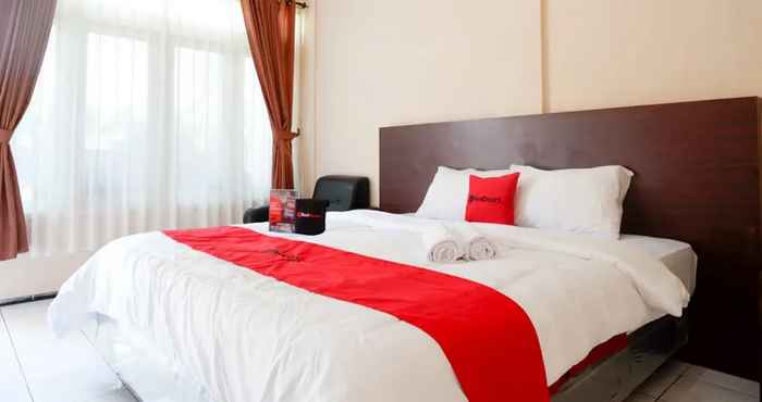 Lainnya RedDoorz Plus near Stadion Wijaya Kusuma