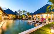 Kolam Renang 2 Luxury Aliya Villas