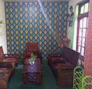 Lobby 2 Full House Homestay Kenanga Syariah Dieng