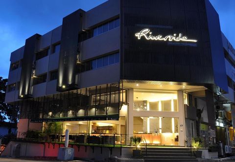 Exterior Riverside Boutique Hotel & Cafe 